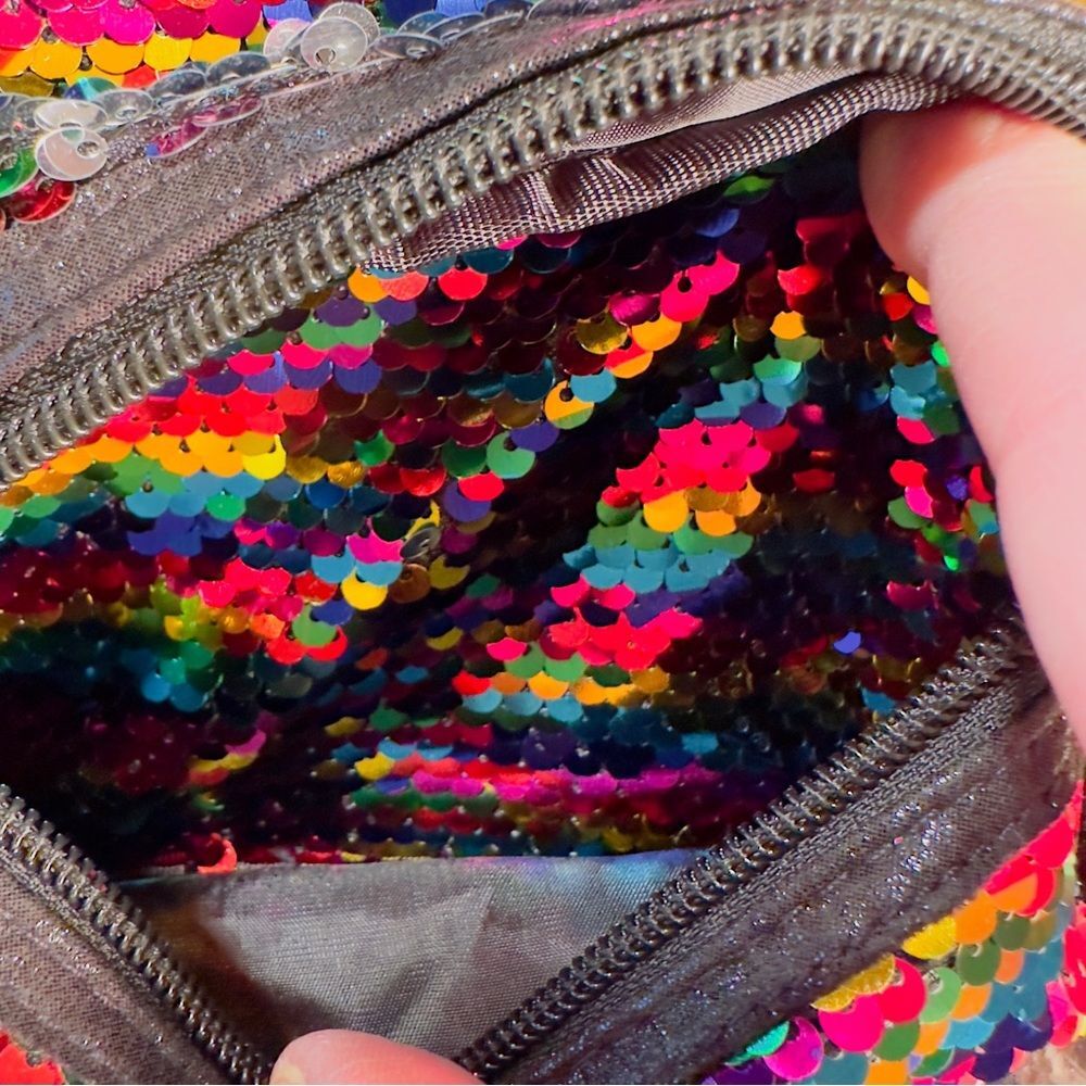 Sequin Backpack - Picture 5 of 11
